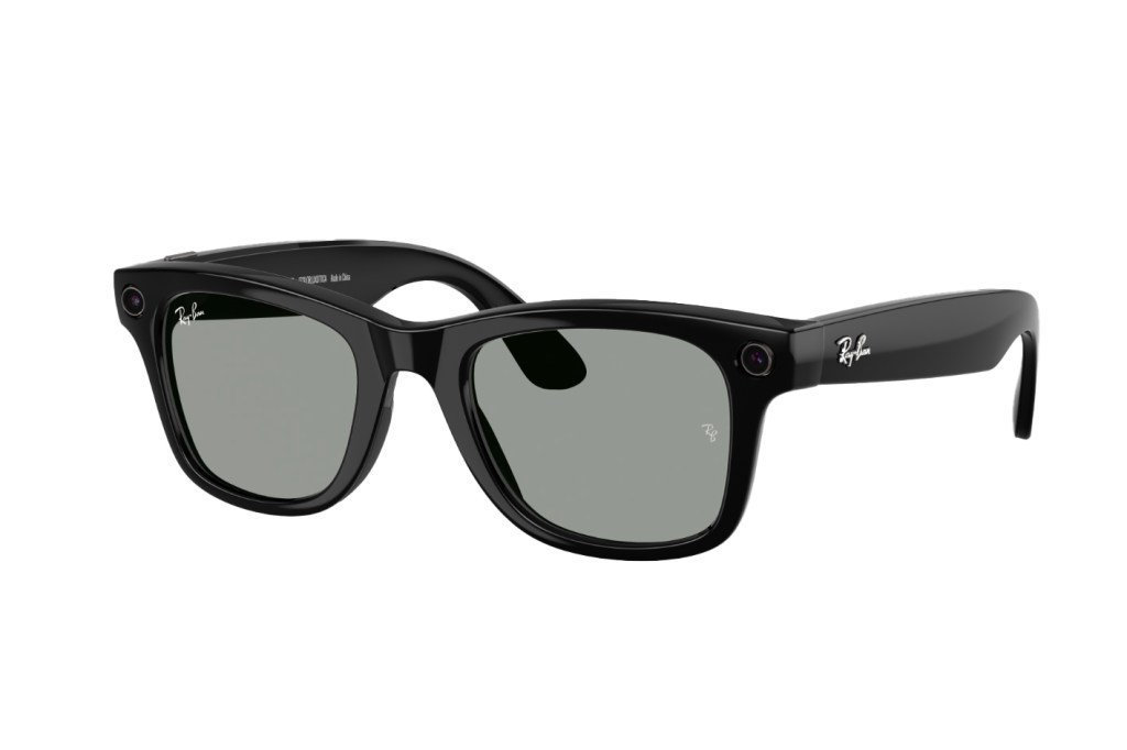 Meta Wayfarer Gen 2智能眼镜外观，展现轻盈镜框与摄像头布局